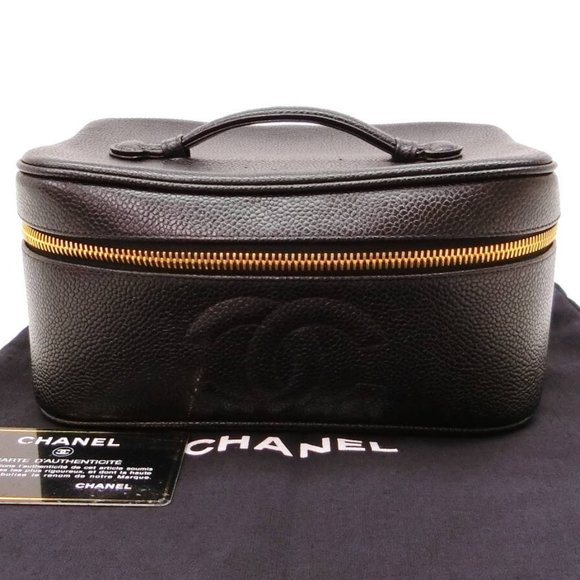 CHANEL Handbags - Authentic CHANEL CC Caviar Leather Vanity Cosmetic Makeup Case Pouch Black Bag